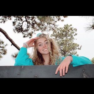 Meet your Posher, Emma